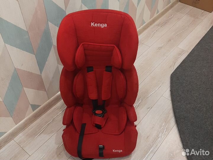 Автомобильное детское кресло от 9 до 36 кг