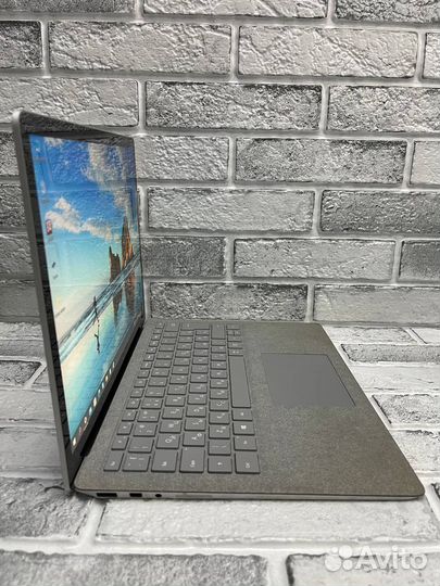 Ноутбук Microsoft Surface