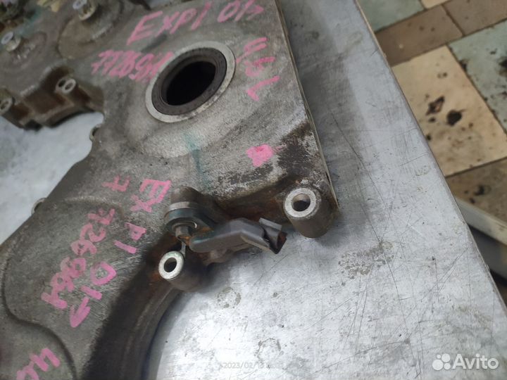 Передняя крышка грм двигателя Ford Explorer