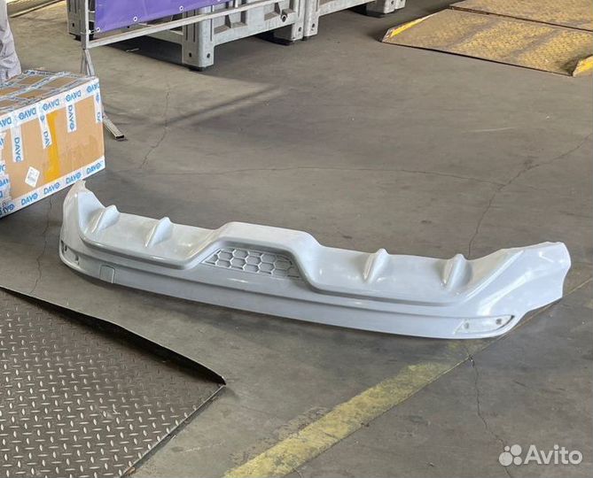 Губа заднего бампера Ford Focus 3 ST седан реплика