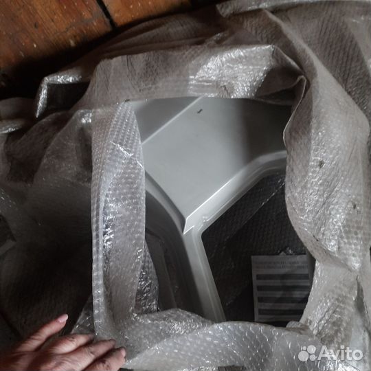 Крыло заднее правое 21150