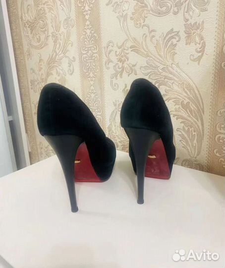 Туфли женские 39 размер