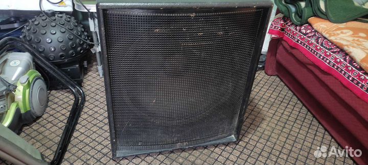 Сабвуфер Proel