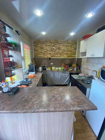 Готовый бизнес шаурма 11 м² продам