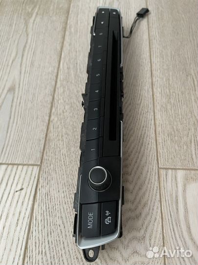 Панель управления аудиосистемой BMW F серии