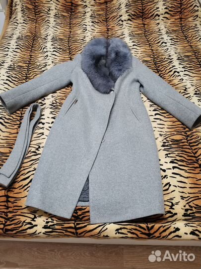 Зимнее женское пальто 50 размера