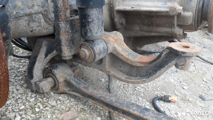 Кронштейн пневморессоры задний правый MAN TGA 18.4