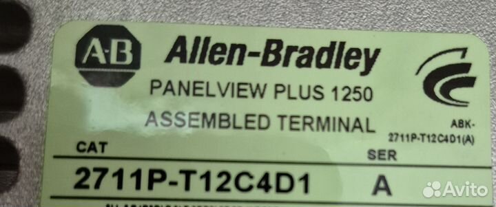 Панель оператора Allen-Bradley 2711P-T12C4D1