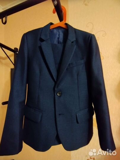 Школьный костюм