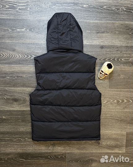 Жилетка Moncler