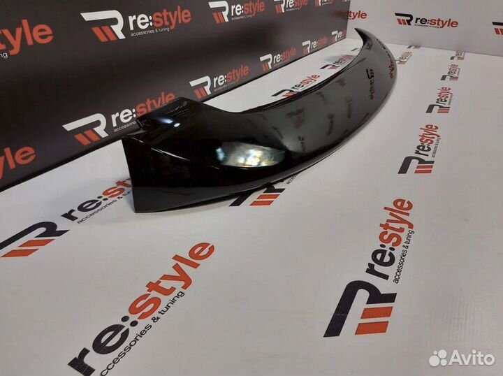 Спойлер Nissan NV200 L820