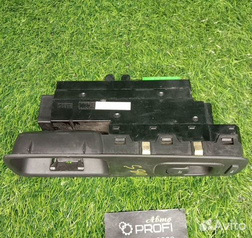 В наличии:Блок управлен стеклоподъемника Volvo S80