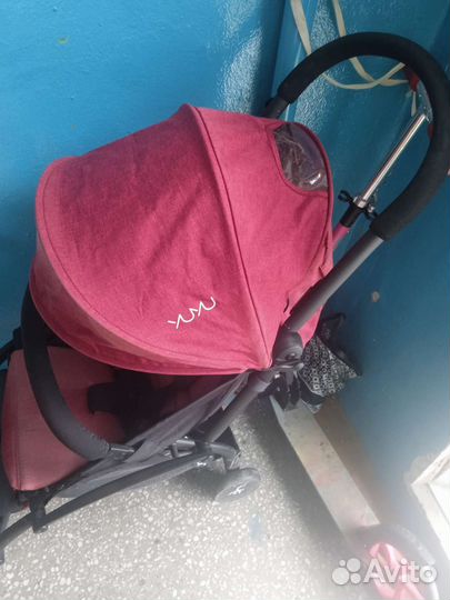 Коляска прогулочная