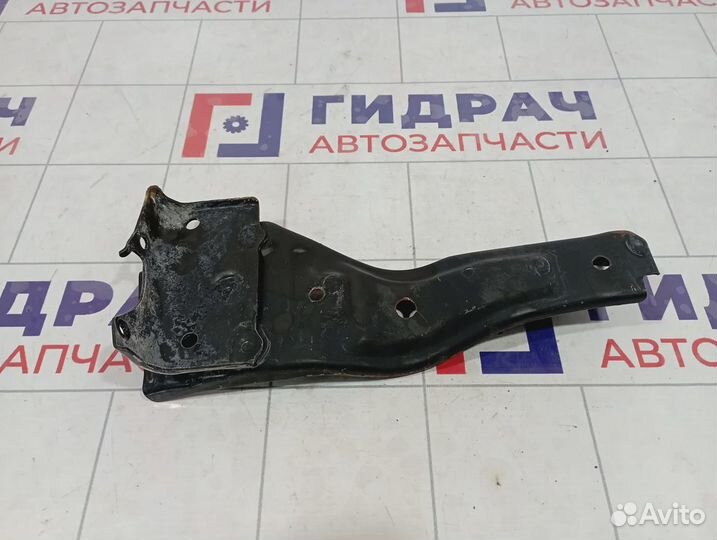 Кронштейн переднего бампера правый Toyota Land Cruiser Prado (J150) 52102-60281