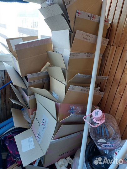 Коробки картонные