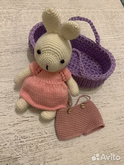 Зайка вязаный ручная работа