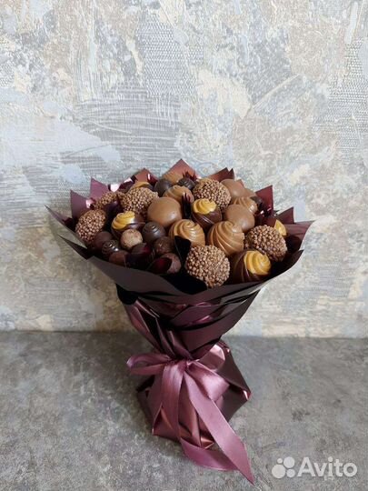 Сладкие букеты из конфет