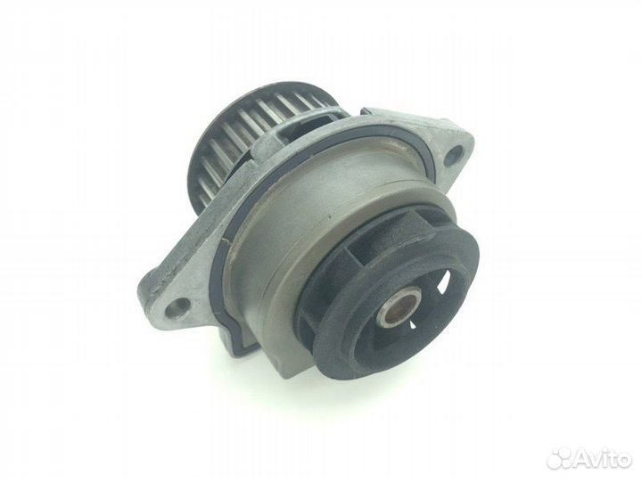 Помпа Volkswagen Polo/Derby/Vento AUC