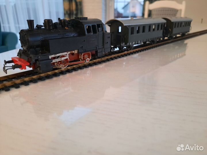 Паровоз 2 оси 3 вагона 1/87