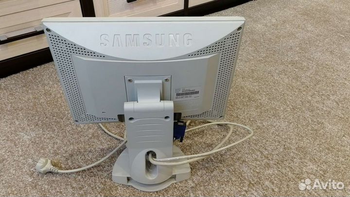 Монитор samsung syncmaster 151s