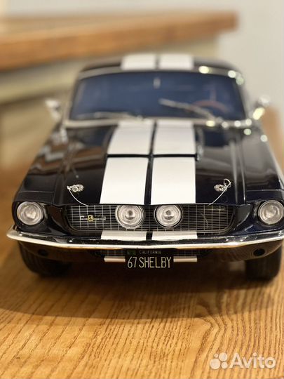 Автомобиль Ford Mustang 1967 Shelby GT-500