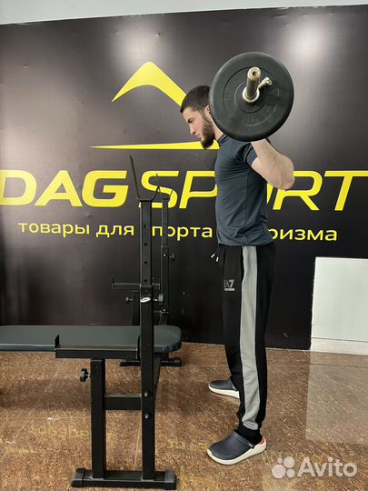 Скамья для жима с подстраховкой