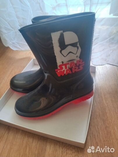 Детские резиновые сапоги