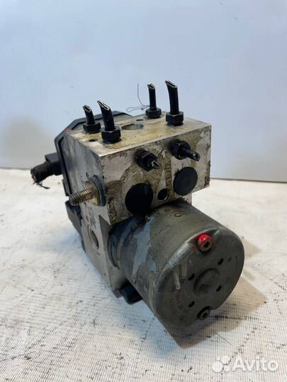 Блок ABS Volkswagen Passat B5 1999г