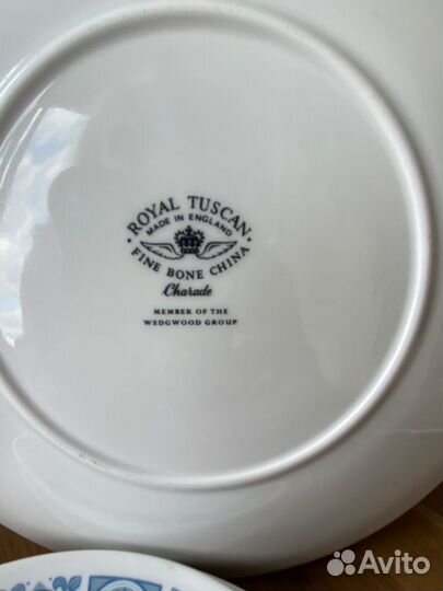 Фарфоровый чайный сервиз