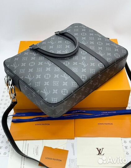 Сумка Louis Vuitton