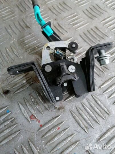 Замок задних сидений передний левый Kia Optima 4