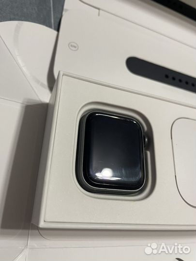 Часы apple watch 5 40 mm