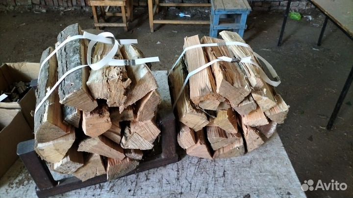 Дрова в вязанках