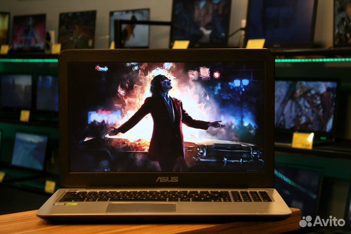Ноутбук Asus для игр и работы
