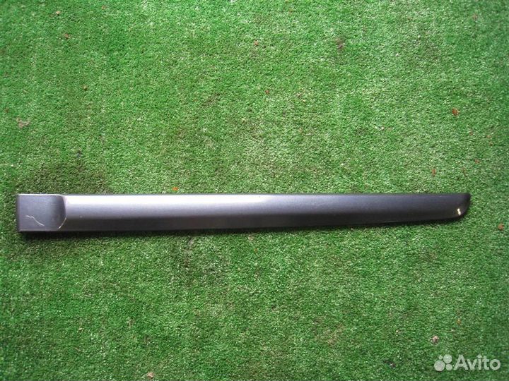 Молдинг двери задней левой Nissan Note (E11) 2012