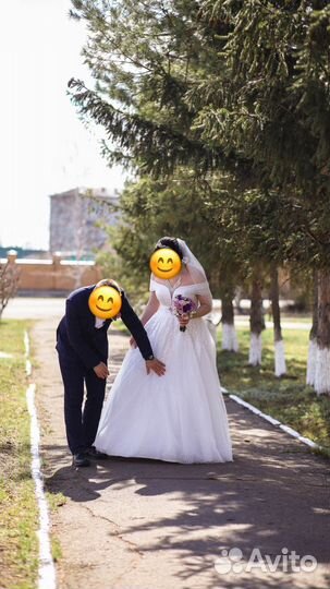 Свадебное платье