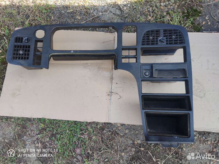 Панель Сааб 9000