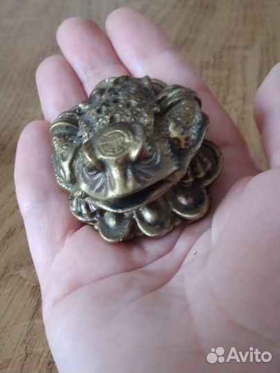 Фигурка жабка