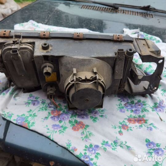 Фара правая вольво 940 960 91-98г