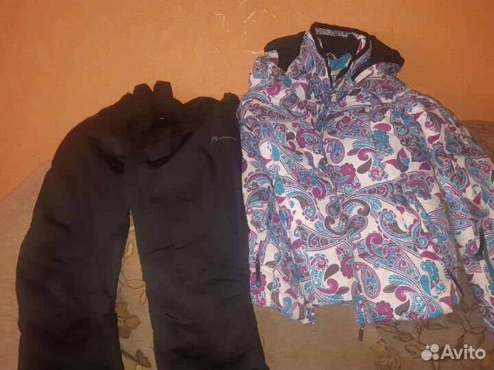 Горнолыжный костюм женский 42