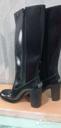 Резиновые сапоги