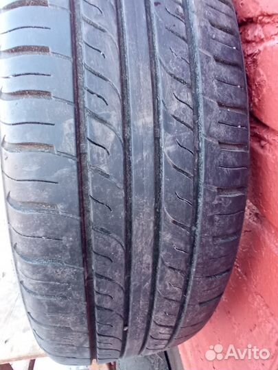 Triangle TR928 225/65 R17 102H