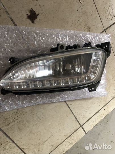 Фара противотуманная левая с дхо Хендай санта фе 3