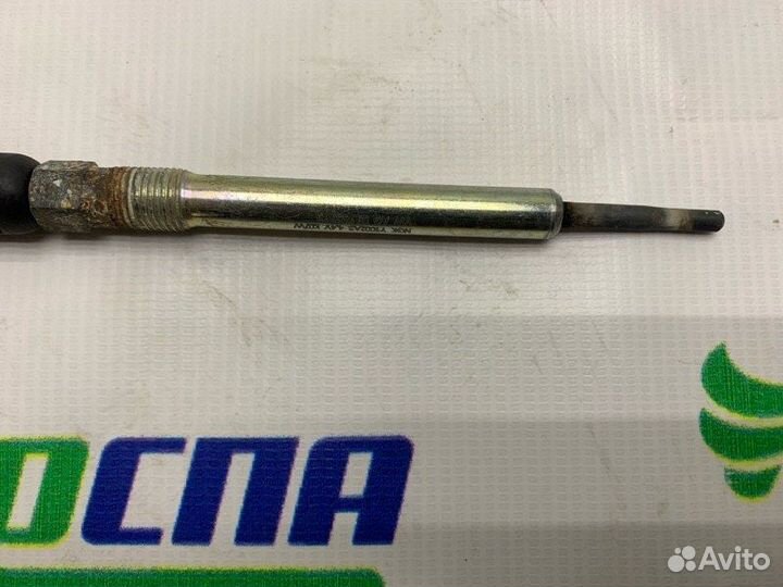 Свеча накала Volkswagen Golf cayc 2010