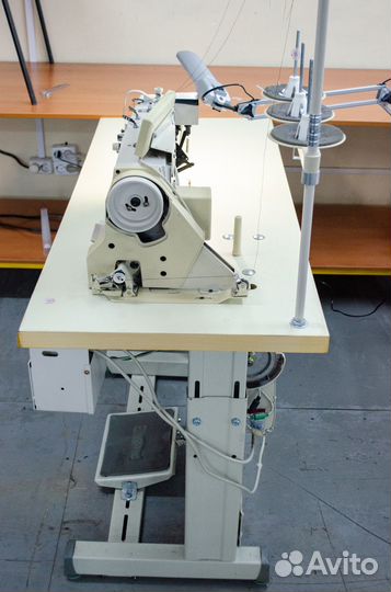 Двухигольная швейная машинка SunStar