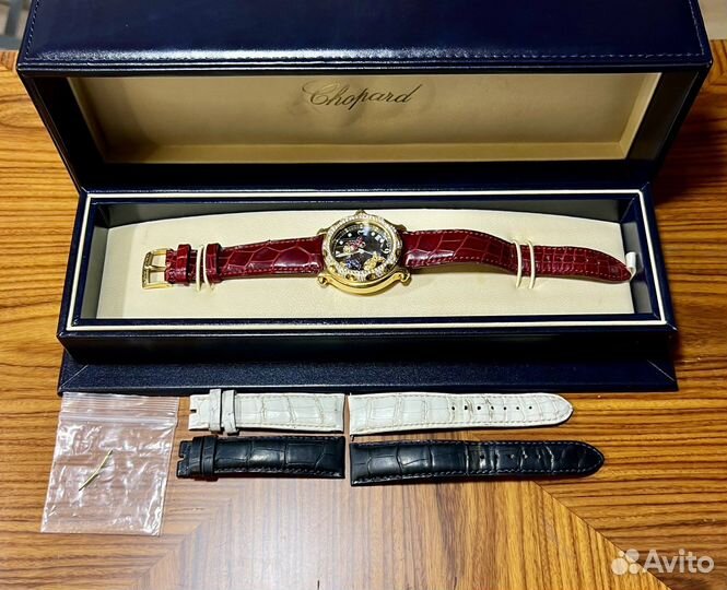 Золотые часы chopard с бриллиантами
