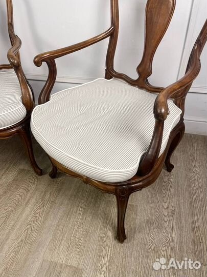 Антикварные полукресла с Ротангом