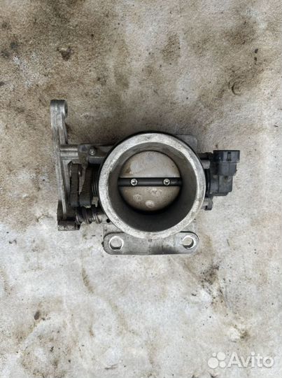 Дроссельная заслонка Renault Sandero 1 K4M