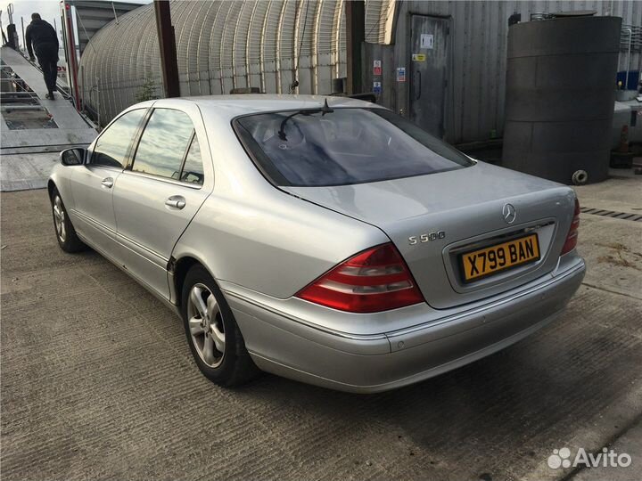 Разбор на запчасти Mercedes S W220