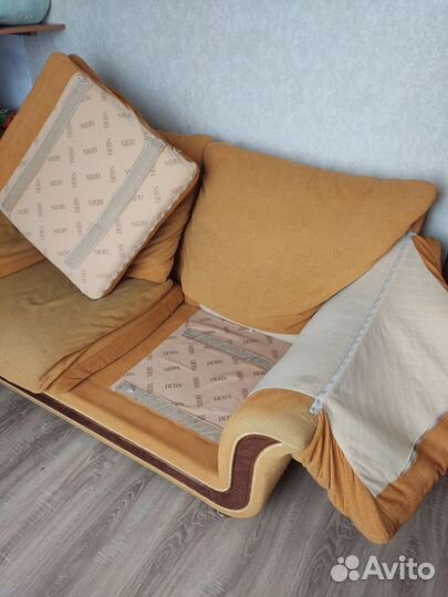 Диванчики и кресла